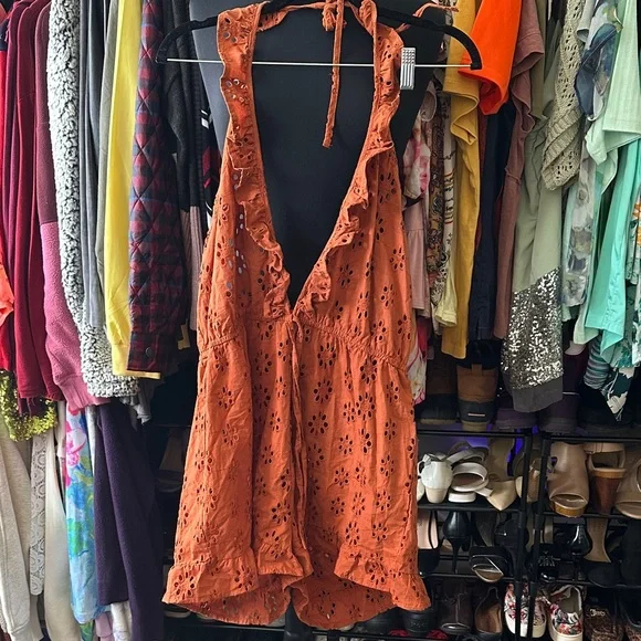 PrettyLittleThing Orange Eyelet Halter Romper - Picture 2 of 8